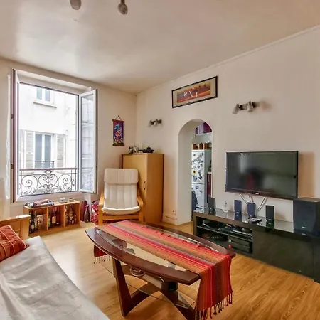 Guestready - Comfy Near Vincennes Woods Appartamento Parigi